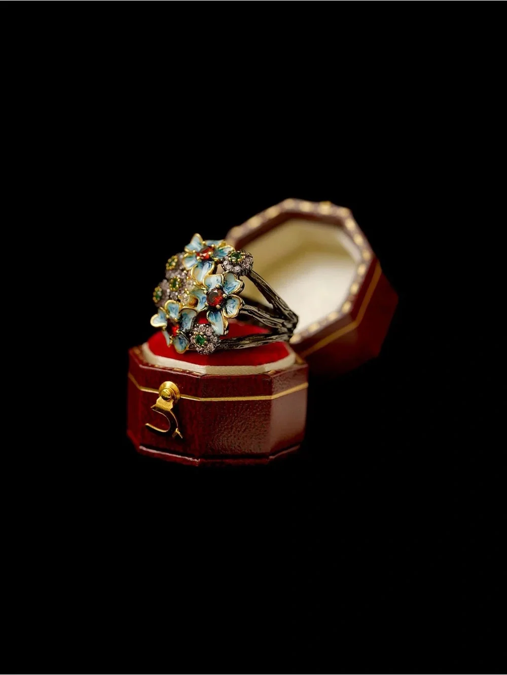 Vintage Blue Floral Cluster Statement Ring - Women Jewelry